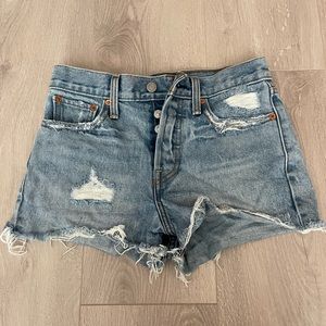 Levi’s shorts